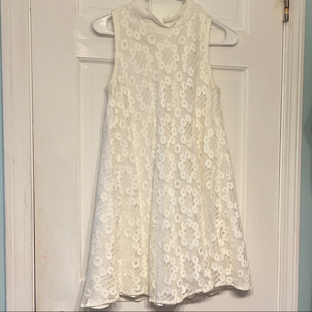 Elegant White Lace Dress